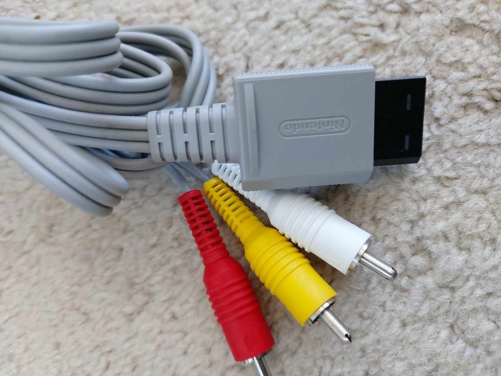 OFFICIAL Nintendo Wii Scart Cable AV TV Wire RCA Composite Lead Clean