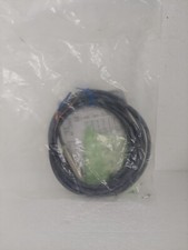 H1719  OMRON  E2E-X2E2  SENSOR  LOT OF 2