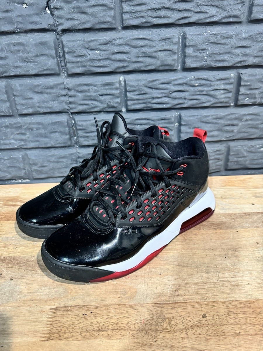 jordan maxin 200 red and black