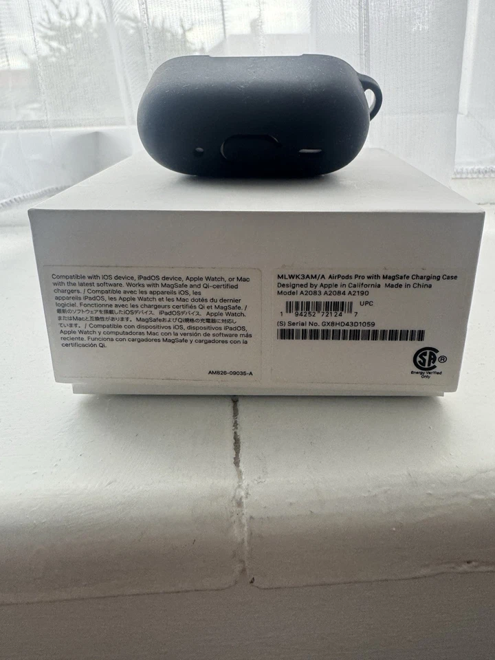 Apple AirPods Pro White Wireless Bluetooth In-Ear BOX ONLY - airpods not inc, photo 2 of 3