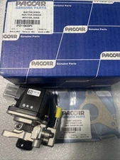 2115633PE / 5578983 NEW Genuine For Paccar Injector Doser W/ Gasket 2192544PE