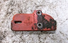 Case 430 530 Generator And Steering Pump Bracket
