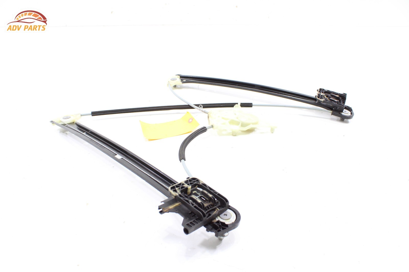2017 - 2020 BENTLEY BENTAYGA REAR RIGHT PASSENGER SIDE DOOR WINDOW REGULATOR OEM