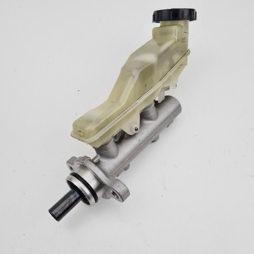 Nissan Maxima J31 Brake Master Cylinder 02/02-05/09 - Picture 2 of 12