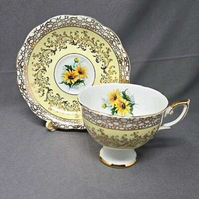 VTG Royal Standard Fine Bone China Bkack Eyed Susan Tea cup & Saucer
