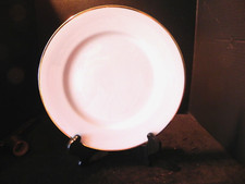 PIER 1 White DINNER Plate with Gold Trim (set of 5)