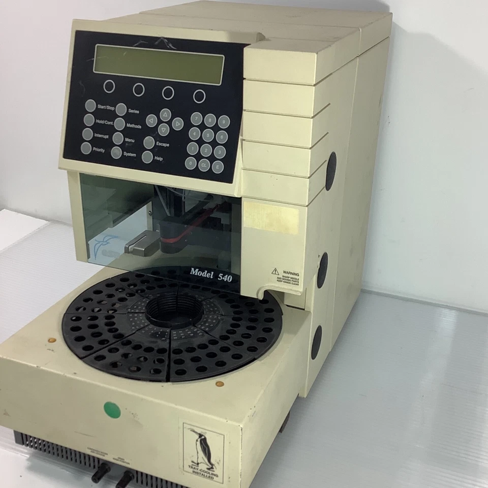 Amostrador automático ESA modelo 540 Spark Holland HPLC - Imagem 2 de 4