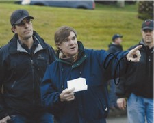 DIRECTOR GUS VAN SANT SIGNED AUTHENTIC 'GOOD WILL HUNTING' 8X10 PHOTO E COA MILK