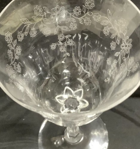LENOX CASTLE GARDEN White Wine Goblets 6-3/4" Tall Etched Crystal Stemware - Picture 6 of 6