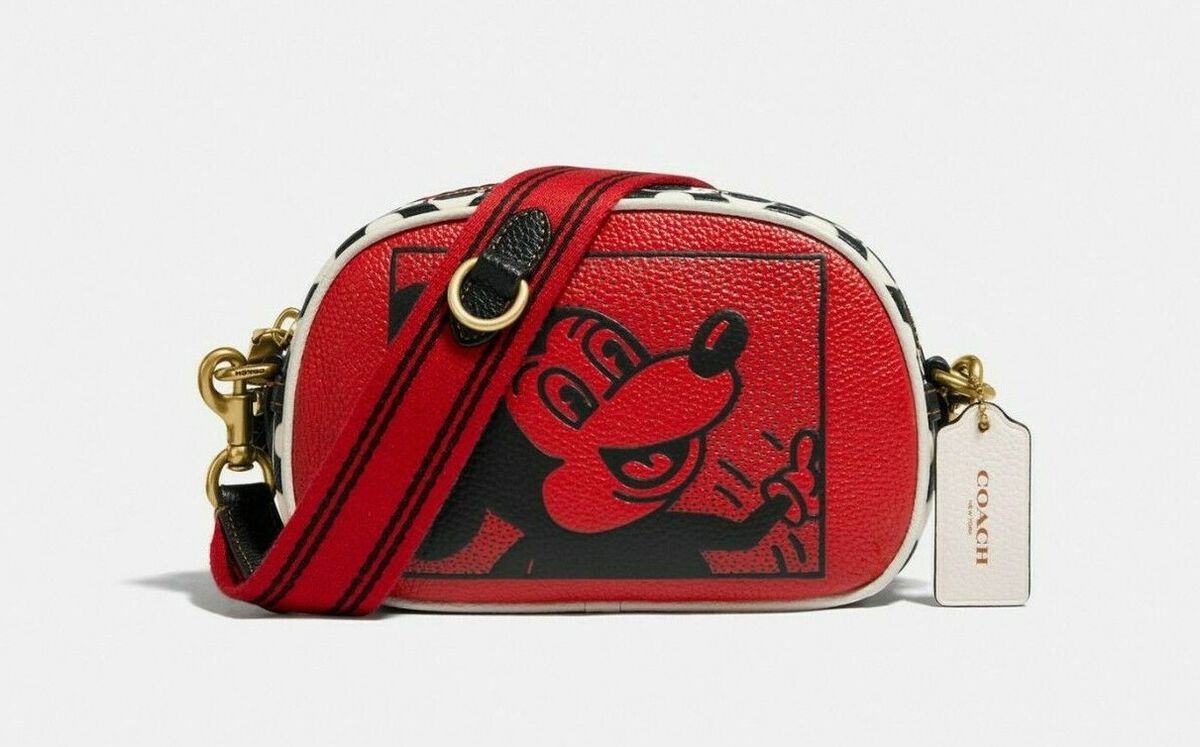 Coach Disney Mickey Mouse X Keith Haring コラボ限定品! New Coach Disney Mickey Mouse X Keith Haring Badge Camera