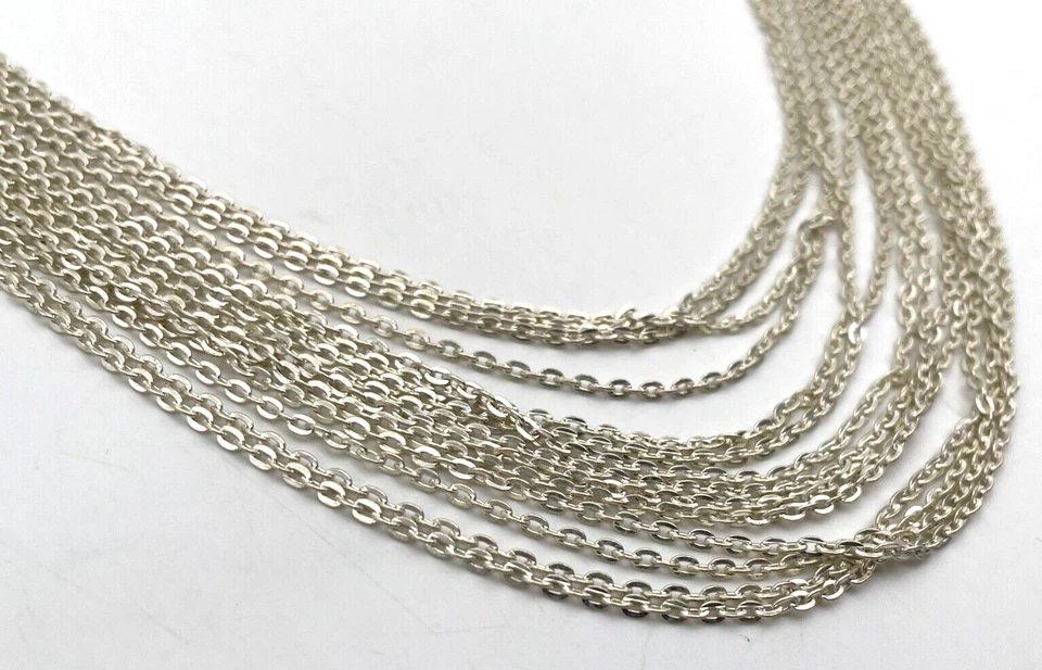 Precio de venta sugerido por el fabricante $79 - Nuevo collar de diamantes de imitación de cadena de plata Ranjana Khan RK joyería limitada Foto 4 de 4