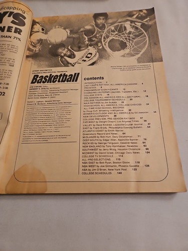 1974-75, Street & Smith's Basketball Magazine, Women's All-American Record(MH57) - Picture 2 of 3