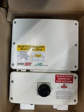 SolarEdge SE7600H-US000BNU4 240V 7600W HD-Wave Inverter (Open Box, Grid-Tie)