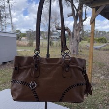 BRIGHTON WOMEN'S LIGHT BROWN LEATHER SATCHEL W/TWO HANDLES  SILVER ACCENTS