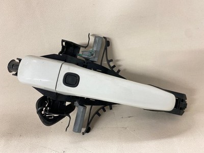 2013 Volvo XC60 Outside Door Handle Passenger Rear Ice White 614 OEM 30784205