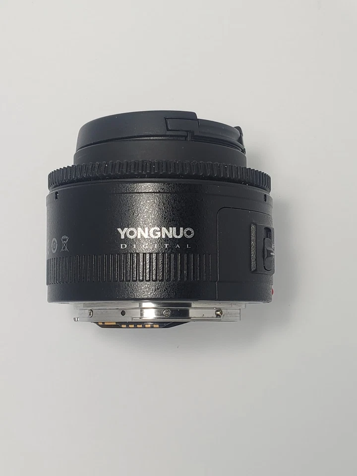 Objetivo Yongnuo Para Canon Para Repuestos Solamente  - Image 2 of 4