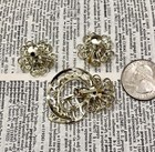 Vintage Gold Filigree Green Rhinestone Jewelry Set Brooch + Screw-On Earrings — photo 4