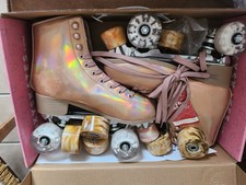 Foxy Skates Rose Gold Holographic Women s Size 9 with light up wheels extras