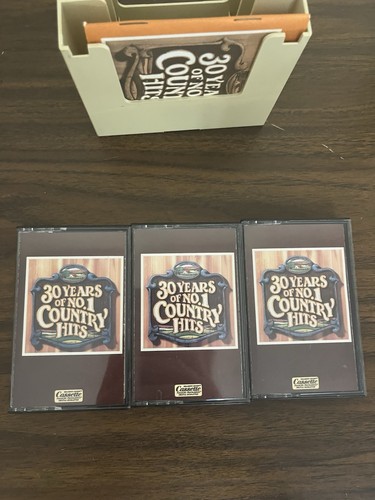Reader’s Digest 30 Yrs No. 1 Country Hits – 3 Cassette Set w/ Booklet, VG - Picture 2 of 6