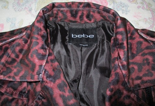 BEBE Burgundy & Black Leopard Print Velour Cropped Moto Jacket Small - Bild 6 von 6