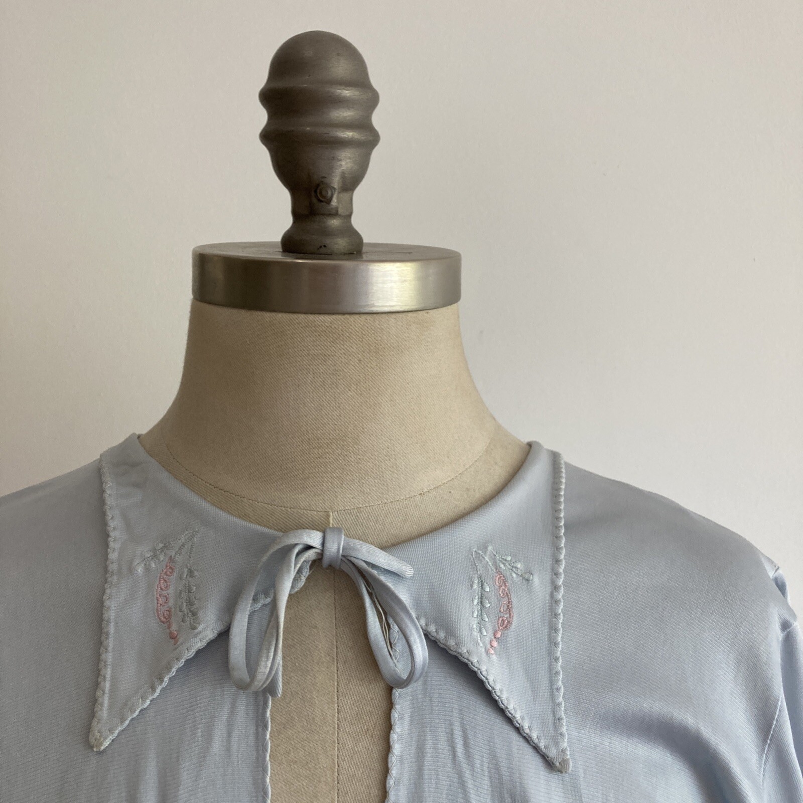 Original Vintage 1920s 1930s 1940s Pale Blue Silky Pyjamas Loungewear, Small 2