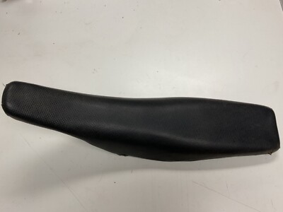 2003 03 YAMAHA YZ250F YZ 250f SDG Seat Complete with foam Cover Pan Saddle