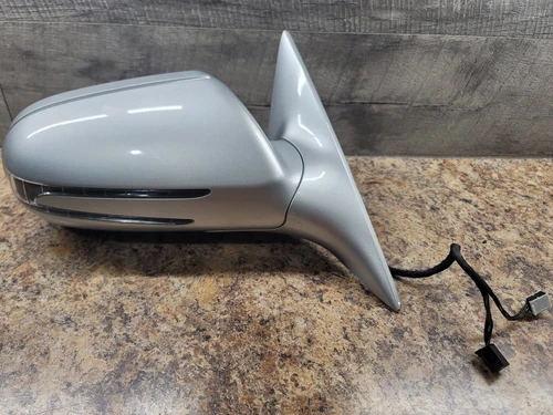 09-11, Mercedes C-Class CLS550, Passenge Side View Mirror Power Silver 2009-2011