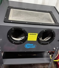 Sand Blasting Sandblaster Cabinet - 220L Switzer Used