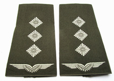Aufschiebeschlaufen  Luftwaffe Hauptmann weiß/oliv  Bw Dienstgradabzeichen
