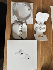 Apple AirPods Pro White Bluetooth In-Ear Earbuds w/ Case, Tips & Cable