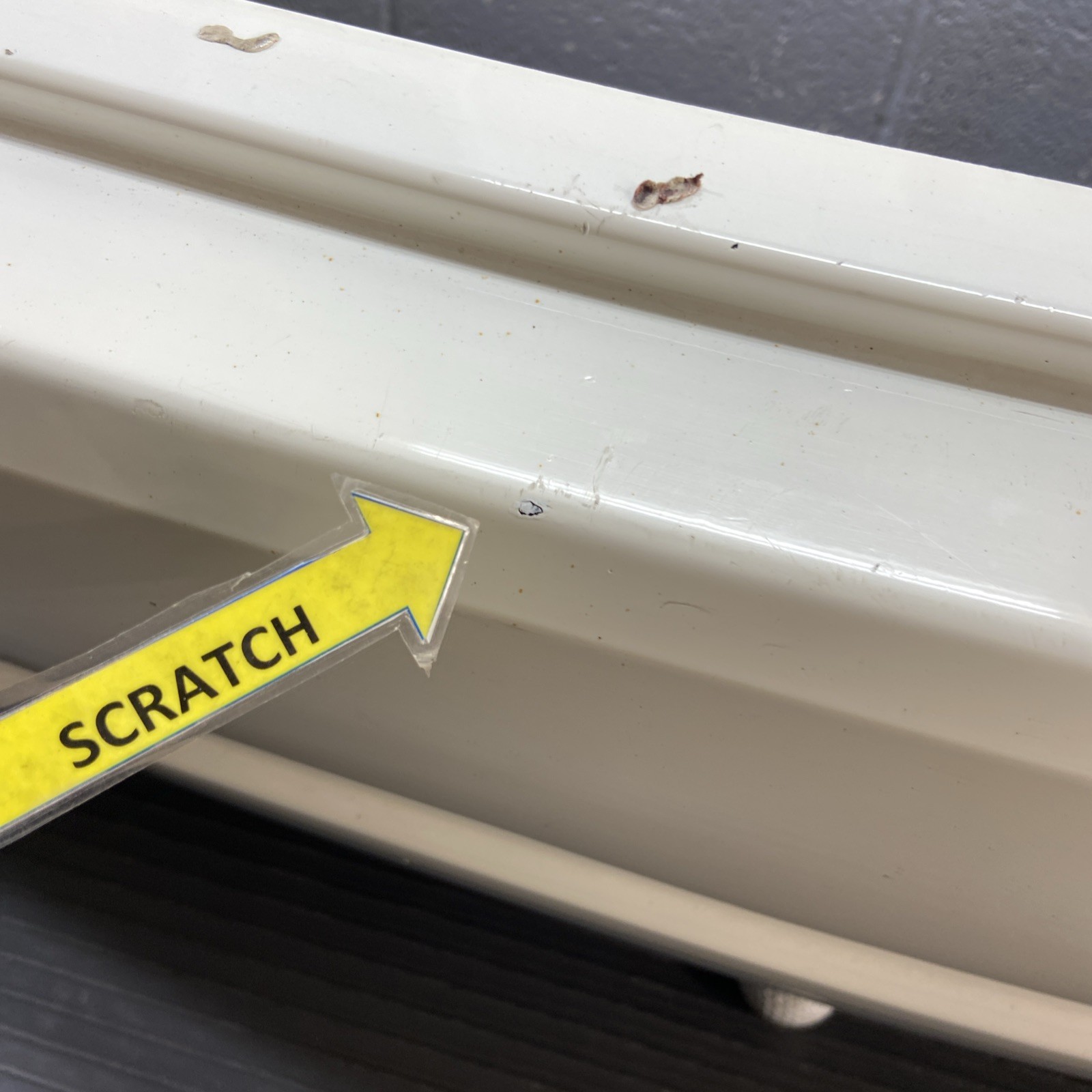 2017-2024 Maserati Levante M161 Rear Bumper Assembly White VR.268 OEM *NOTE*