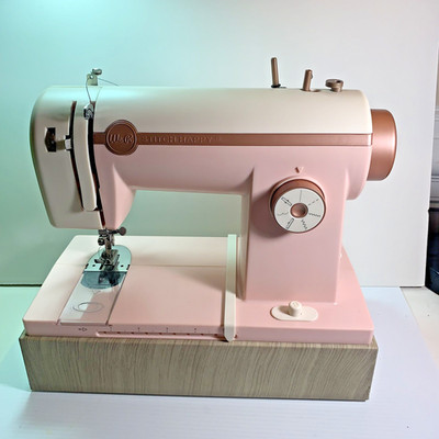 We R Stitch Happy Mini Pink Electric Sewing Machine w/ Foot Pedal Tested Working