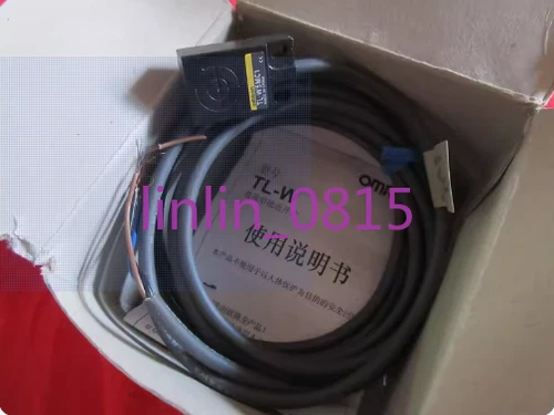 1PCS New OMRON TL-W5MC1