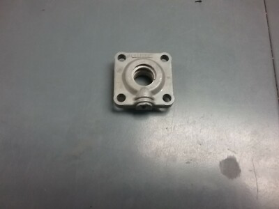 Tilt cylinder cover for a Johnson or Evinrude outboard motor 909252