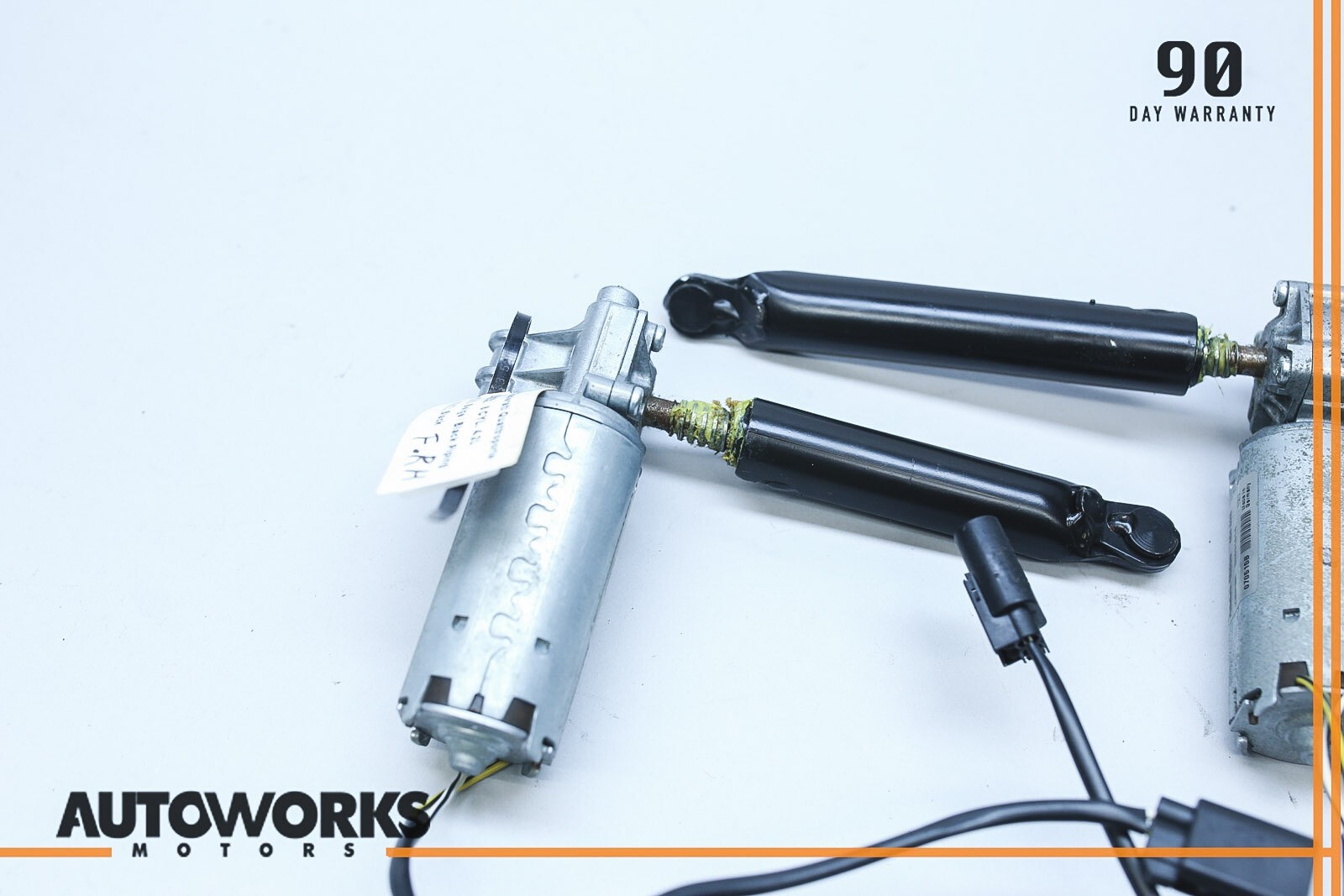 04-08 Maserati Quattroporte M139 Front Right Seat Adjustment Motor Set of 2 OEM