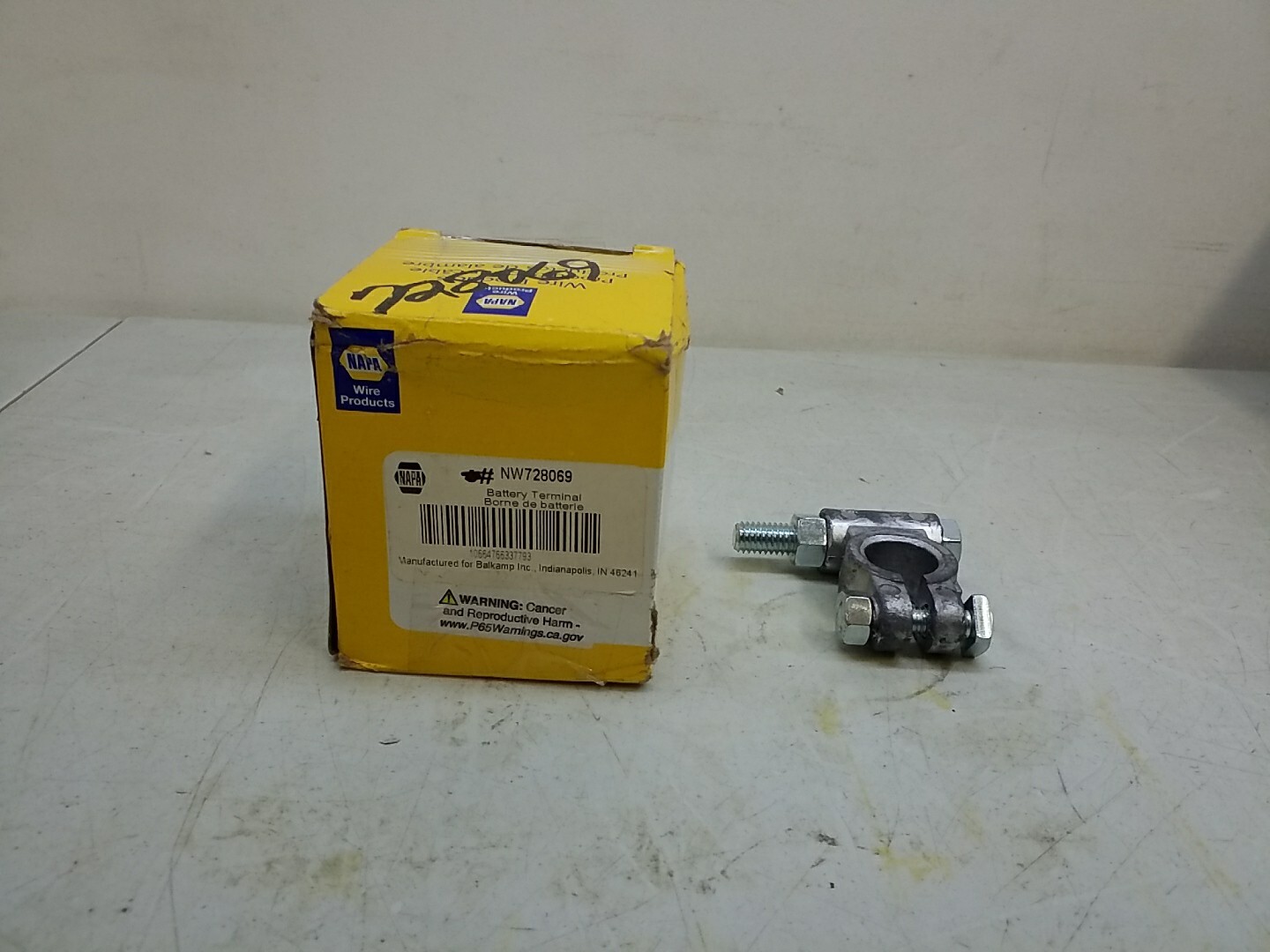 728069 Napa Top Mount Military Battery Terminal Qty.1 728069 Terminal