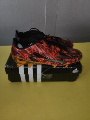 【未使用新品】28cm Adizero 5-Star 4.0 KEVLAR 未使用新品】28cm Adizero 5-Star 4.0 KEVLAR