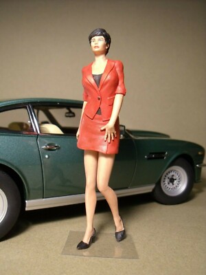 Figurine 1/18 Roxanne Non Peinte En Résine - Pour Diorama Autoart Minichamps
