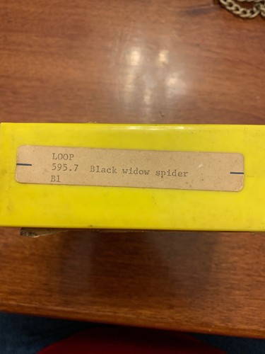 π·π·π·π·Vintage 8mm Film: Black Widow Spider π·π·π·π·π· No. 526 π·π·π·π· - Picture 3 of 7