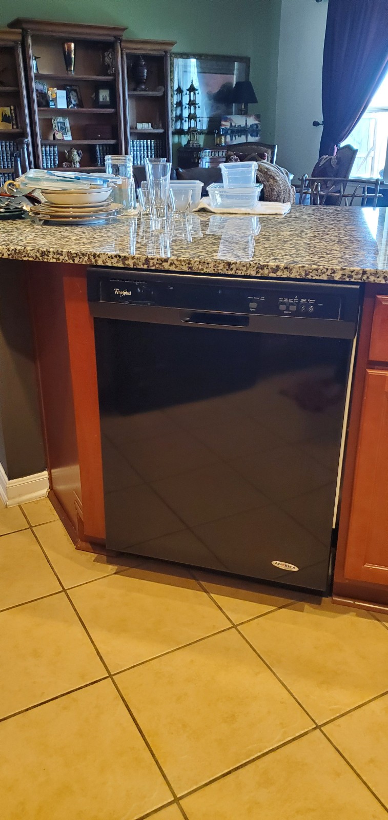 Whirlpool Heavy-Duty Dishwasher Pre-Owned Reliable Performance