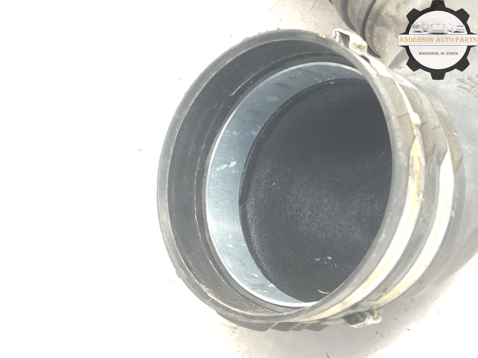2014-2020 MASERATI QUATTROPORTE GTS 3.8 LEFT DRIVER SIDE AIR CLEANER INTAKE TUBE