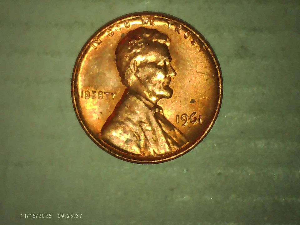 1961 Lincoln Penny No Mint Mark - Very Nice Condition, Very Rare error coin - Image 4 of 4