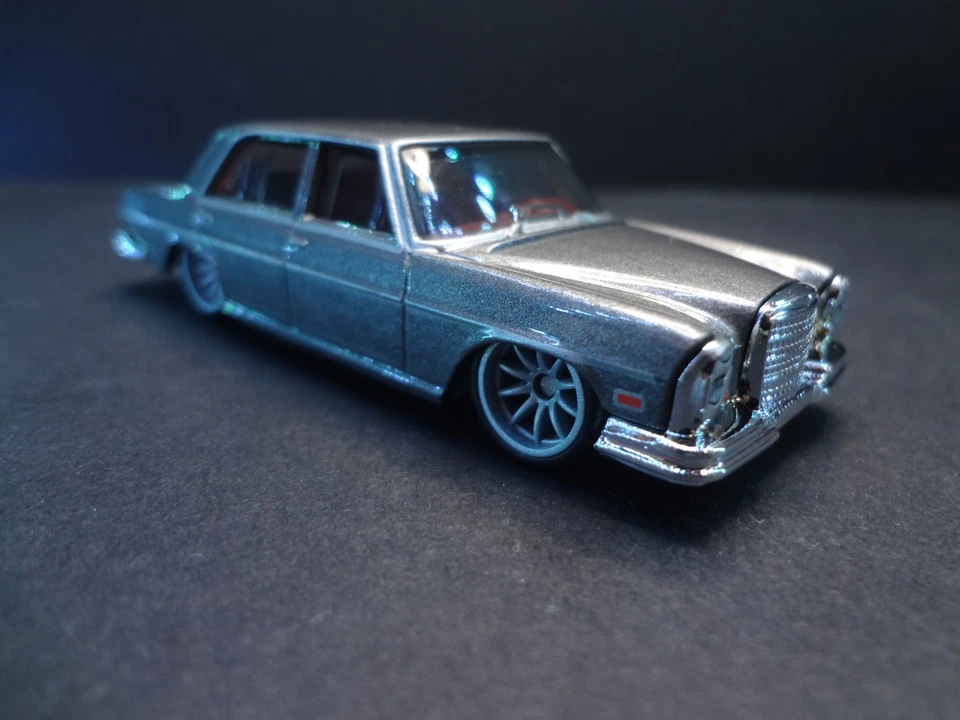 Mercedes Benz 280 SEL 4.5 Hot Wheels '72 - Suelto Foto 4 de 4