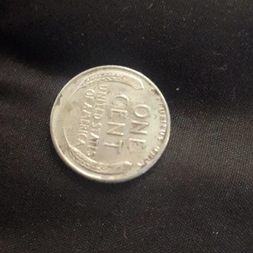 1943 Lincoln Wheat Cent Zinc-Coated Steel Small Cent Coin Circulated Uncertified