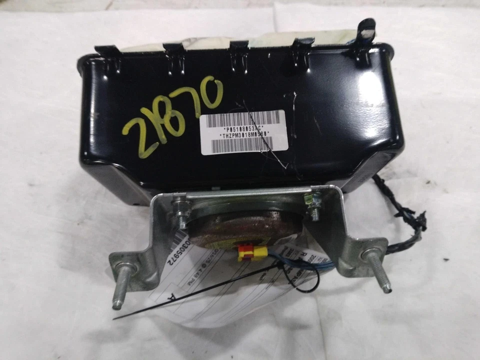 Used Right Instrument Panel Air Bag fits: 2009 Jeep Compass front passenger dash Foto 2 de 4