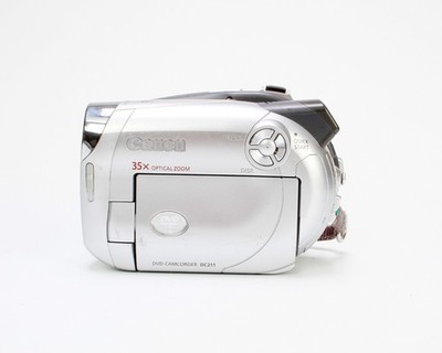 Canon DC211 DVD Camcorder (Silver)
