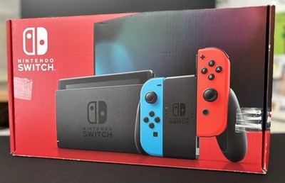 Nintendo Switch Konsole inkl. Tasche