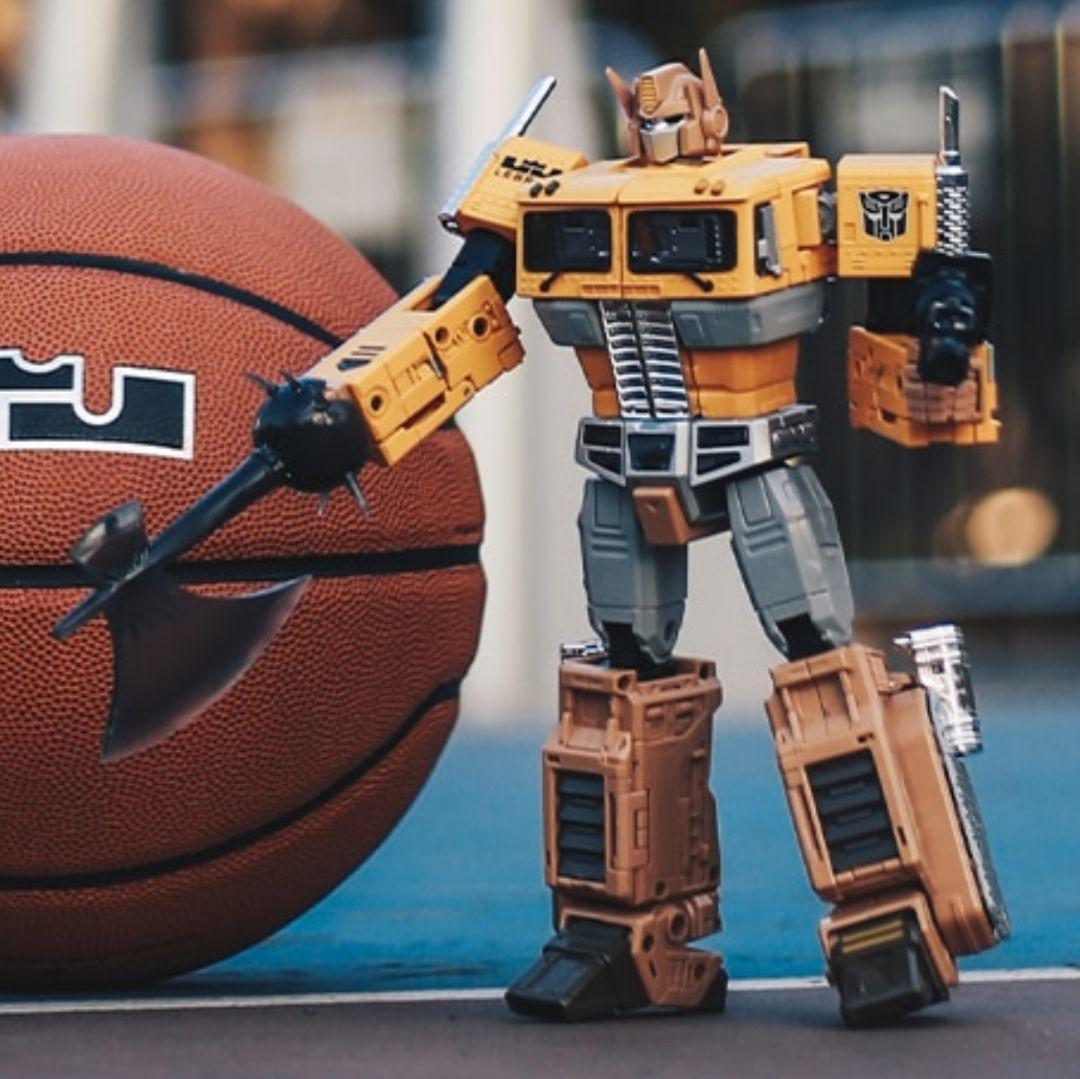 Transformers Masterpiece CONVOY ATMOS SAFARI LEBRON Ver MP Transformers Masterpiece CONVOY ATMOS SAFARI LEBRON Ver MP