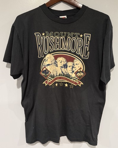 Mount Rushmore South Dakota Graphic Shirt Large