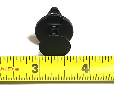 Juego De 10 Clips/retentores De Plástico Negros Para Guardabarros (fender Filler) De Camiones GM 2007-2014